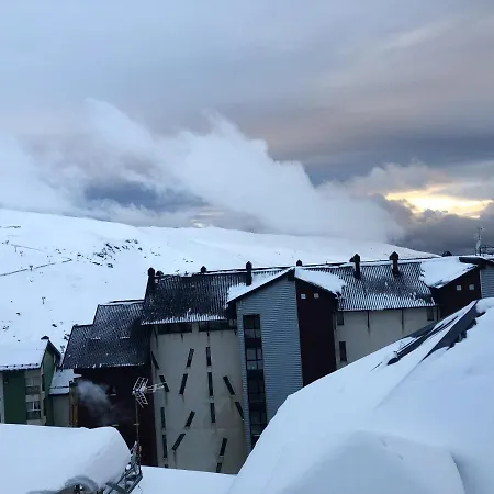 Cozy Mountain View 70m² Apartment Sierra Nevada